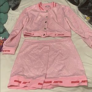 Don’t want it anymore , I bought it for my birthda